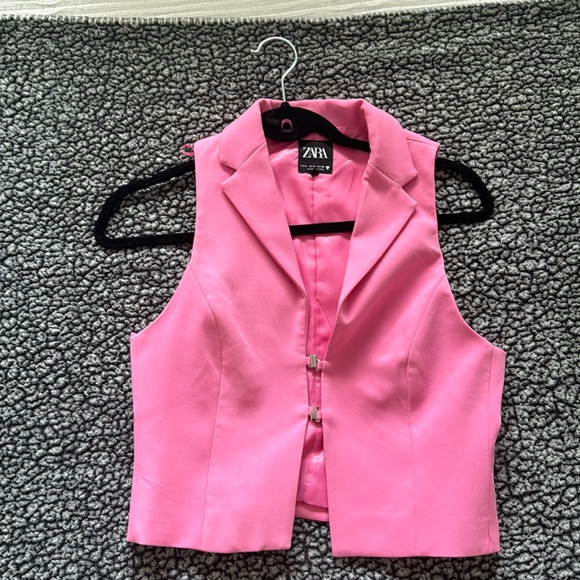 Zara vest. New without tags. Size small - Picture 2 of 5
